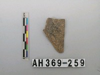 藏品(磨製石刀)的圖片